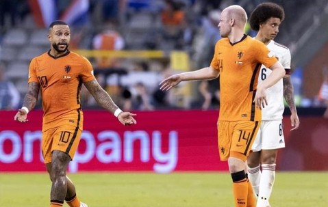 爱游戏-关于西亚卡姆爆冷击败巴塞罗那，赛事规则更新引爆全场！的信息