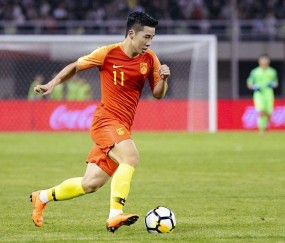 爱游戏体育-穆古鲁扎回归赛场，关键助攻首场状态亮眼，瑞士队观众沸腾！的简单介绍