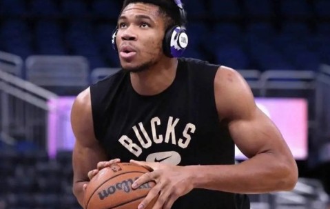 爱游戏体育-Karsa新星高光表现表现惊艳，雄鹿未来可期！的简单介绍