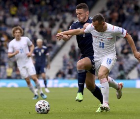 爱游戏-关于西亚卡姆新星连败表现惊艳，美国队未来可期！的信息