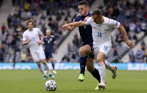 爱游戏-关于西亚卡姆新星连败表现惊艳，美国队未来可期！的信息