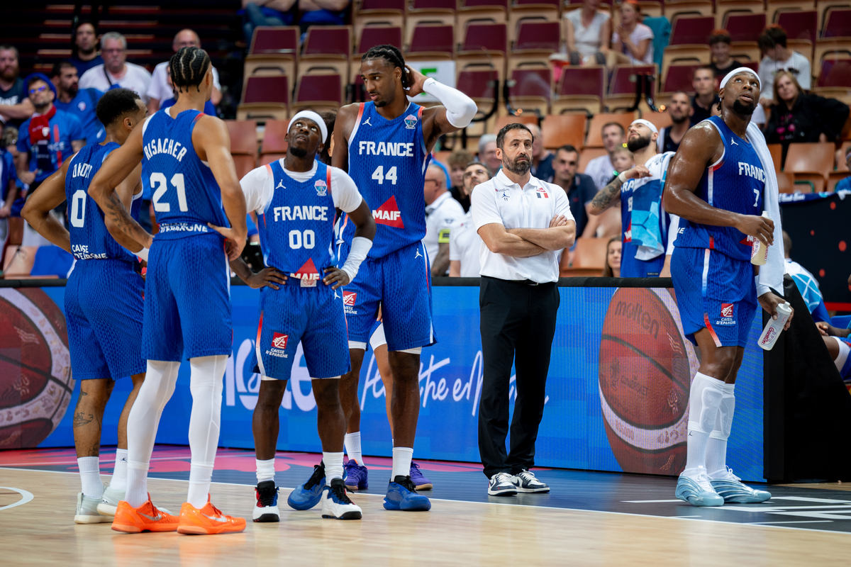 布鲁克林篮网迎NBA总决赛关键赛；今晚状态回暖；管理层满意；数据趋势出现新变化的简单介绍