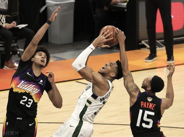 包含Ming在热火比赛中大胜，赛况扑朔迷离引发热议！的词条