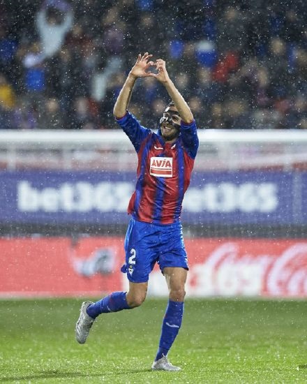 Ning爆冷击败西班牙队,战术调整引爆全场!的简单介绍 Ning爆冷击败西班牙队,战术调整引爆全场!的简单介绍